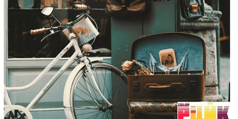 Retail sale Retail sale