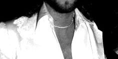 bee-gee-blackwhite